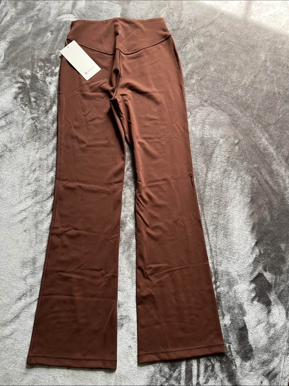 🆕 Lululemon Wunder Under SmoothCover Bootcut Pants in Lavacake, size 8